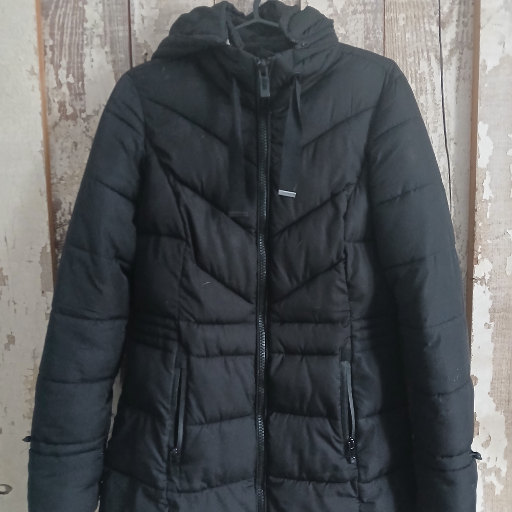 Reitmans Black Puffer Jacket